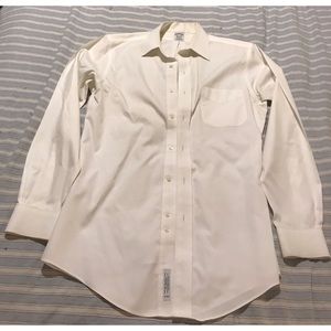 Men’s Brooks Brothers dress shirt